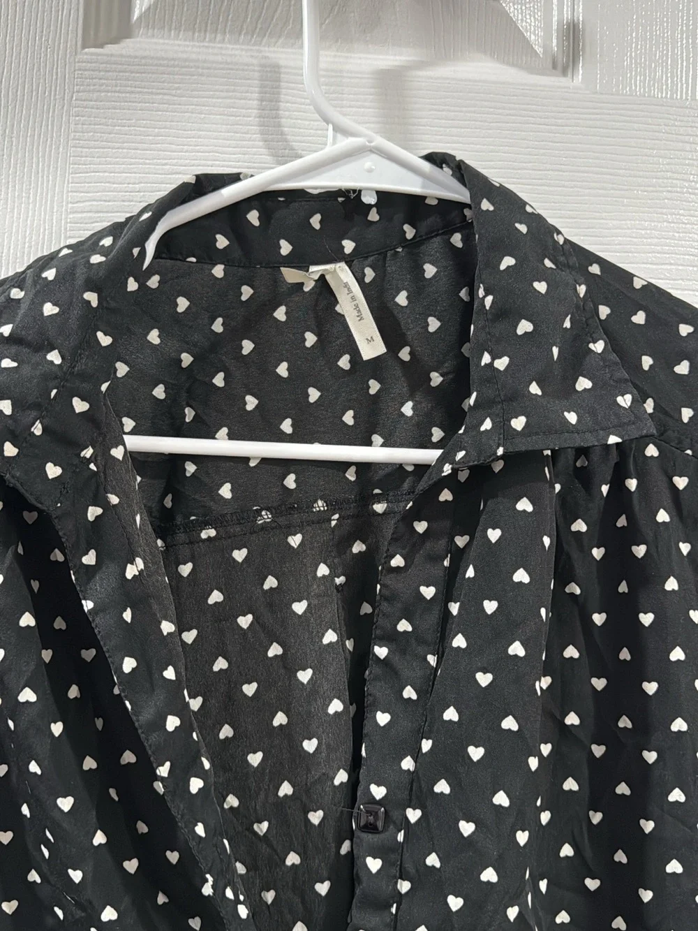 Women's Black Heart-Print Twist Front Blouse